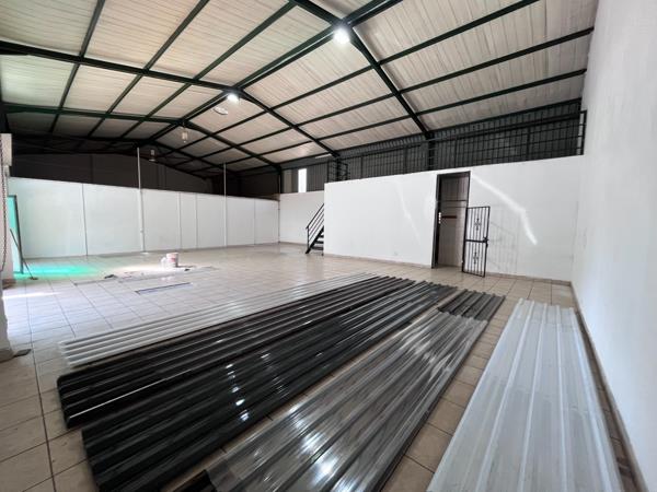 180 m² Office Space