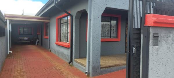7 Bedroom House