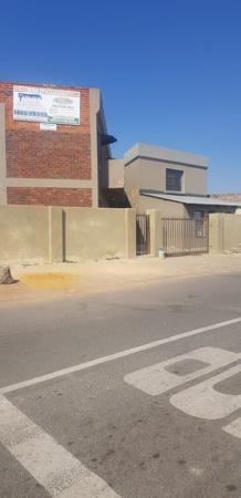 1 Bedroom House