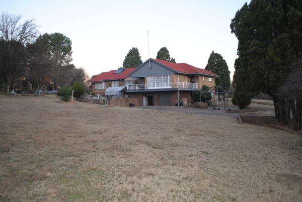 2.9 ha Smallholding
