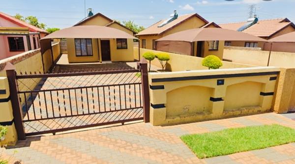 2 Bedroom House