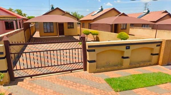 2 Bedroom House