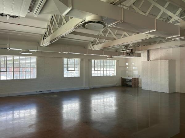 108 m² Commercial space