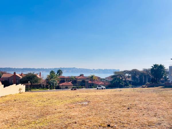 1 250 m² Land