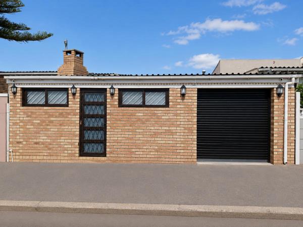 1 Bedroom House