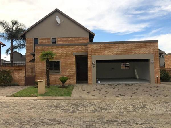 3 Bedroom Townhouse