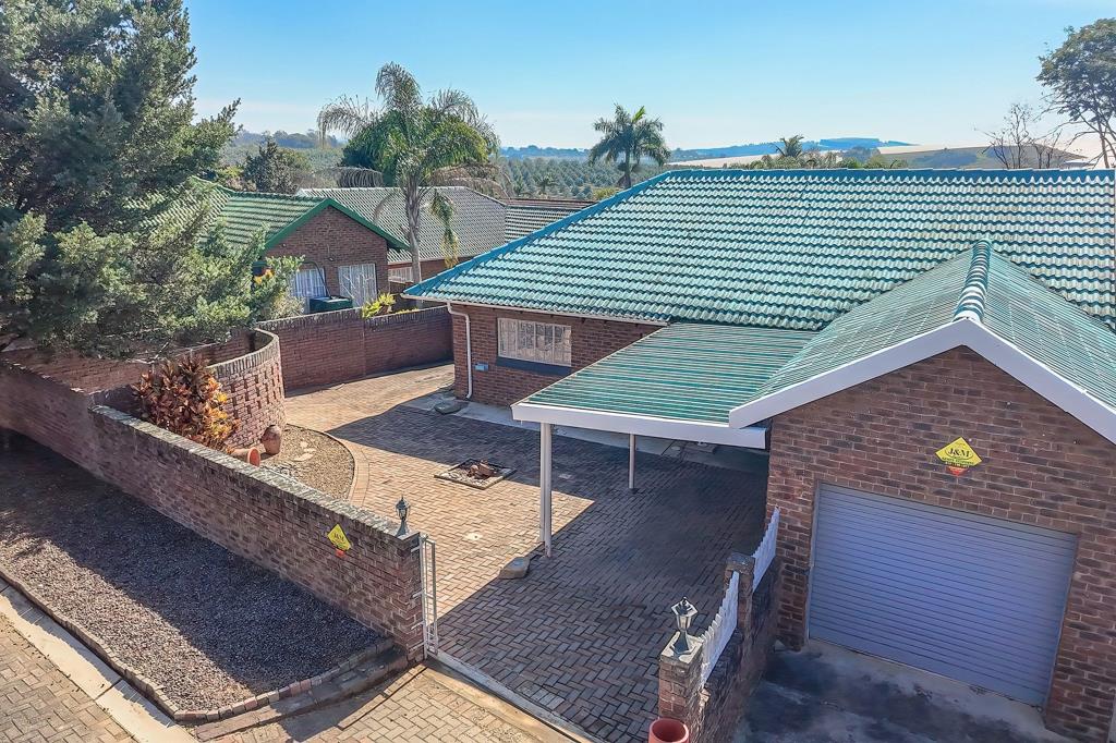 2 Bedroom House