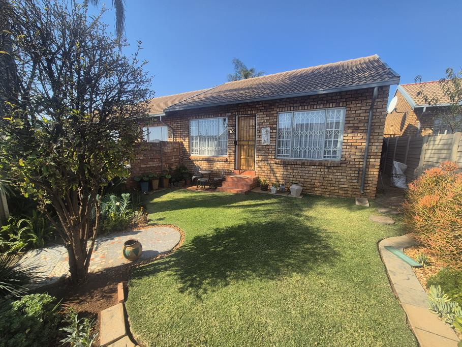 2 Bedroom Townhouse