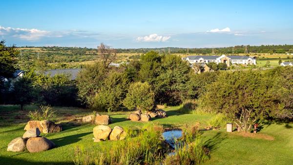 701 m² Land