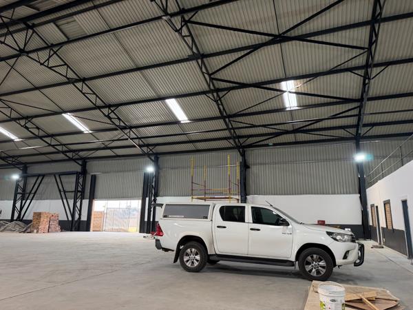 2 700 m² Industrial space