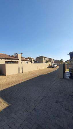 3 Bedroom Townhouse
