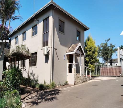 100 m² Commercial space
