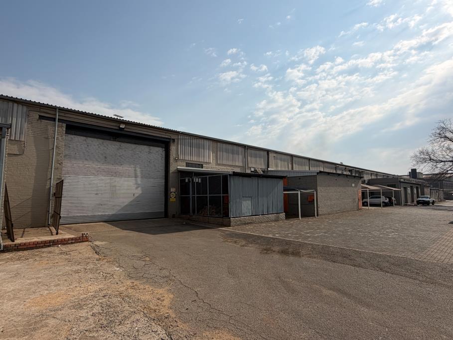 2 117 m² Industrial space