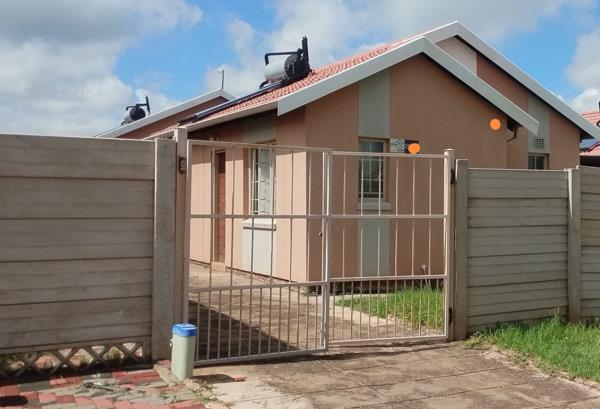 2 Bedroom House
