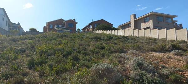 920 m² Land
