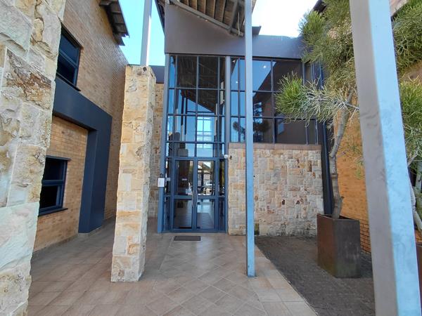 150 m² Retail Space