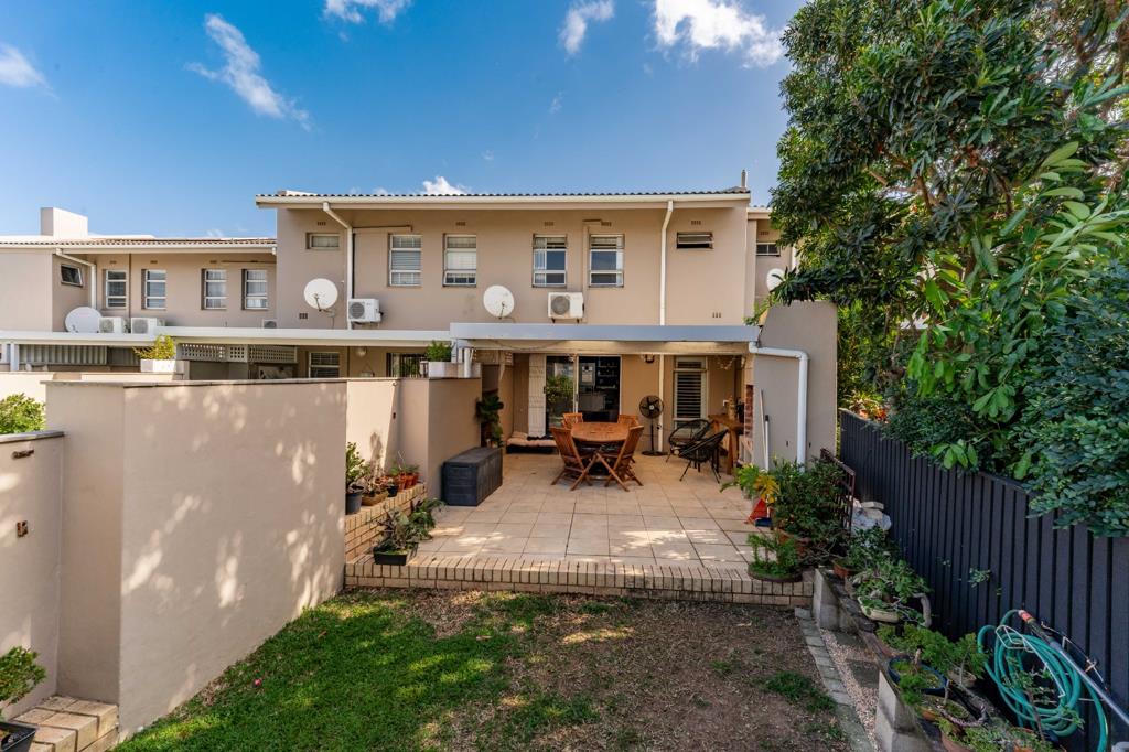 2 Bedroom Townhouse