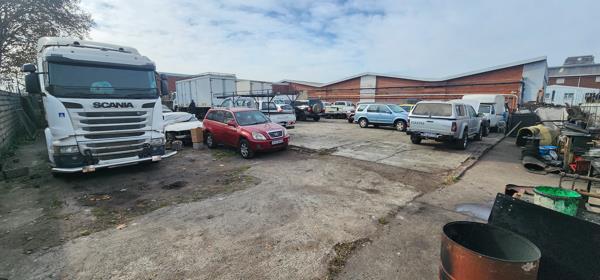 1 419 m² Land