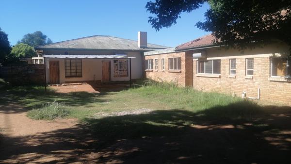 9 Bedroom House