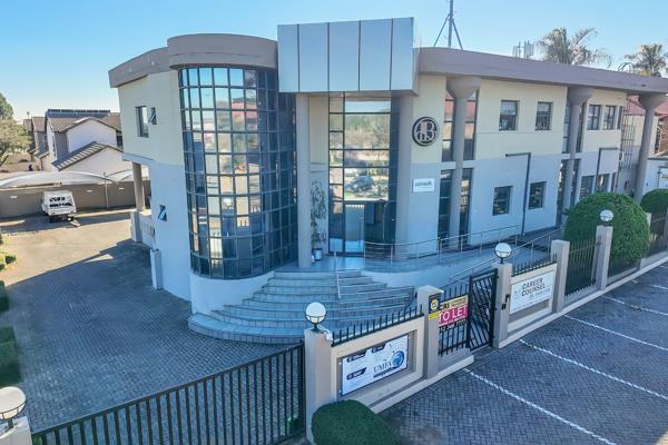 539 m² Office Space