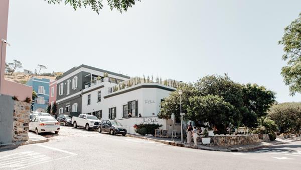 300 m² Commercial space