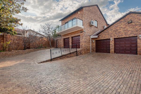 5 Bedroom House