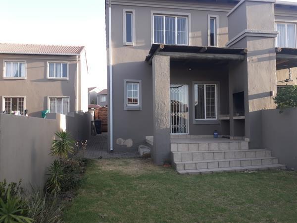 2 Bedroom House