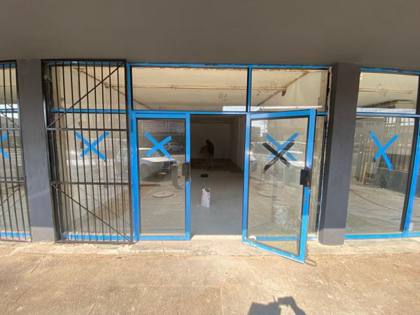 64 m² Commercial space
