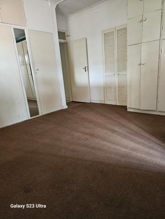 Bachelor apartment