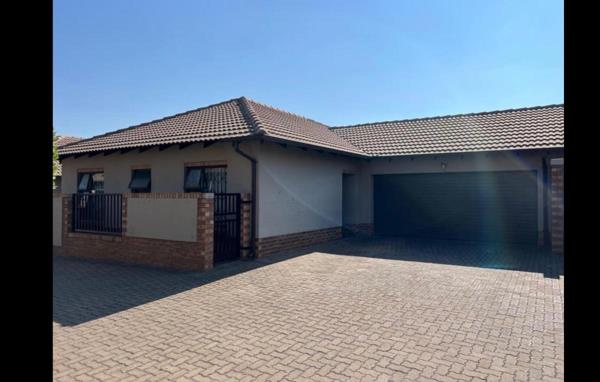 3 Bedroom Townhouse