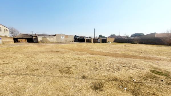 1.1 ha Land