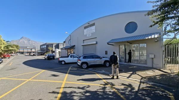 1 111 m² Industrial space