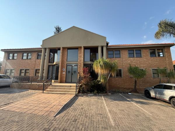 549 m² Commercial space