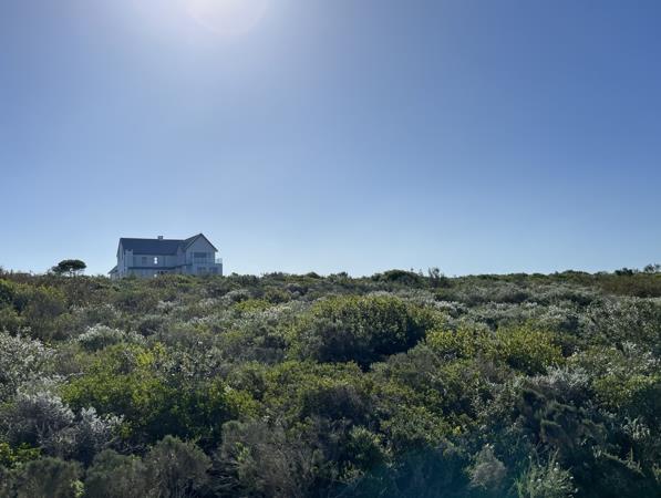 3 371 m² Land