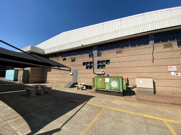 3 562 m² Industrial space