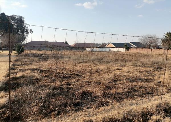 2 855 m² Land