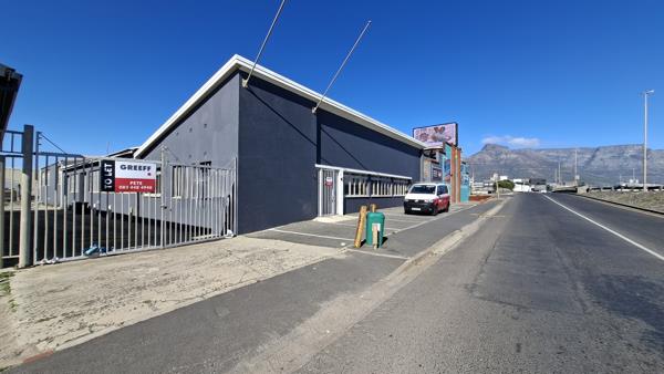 1 400 m² Industrial space