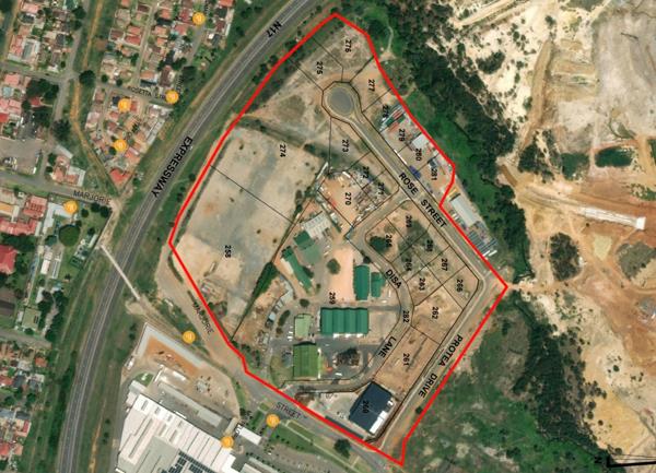 13 ha Land