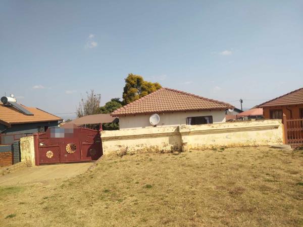 2 Bedroom House