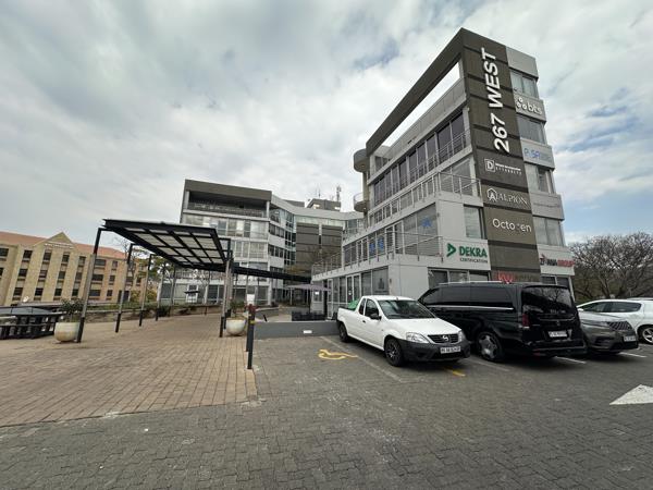 752.6 m² Commercial space