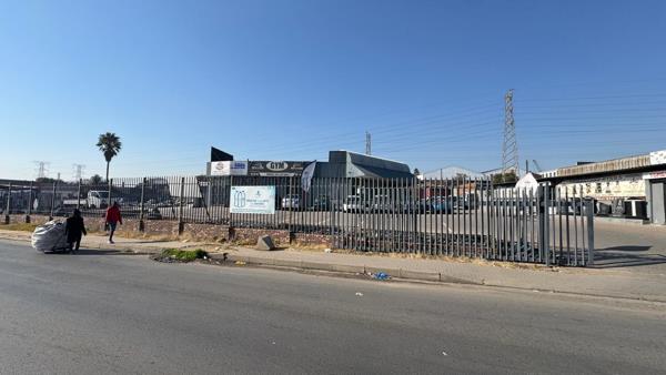 1 080 m² Industrial space