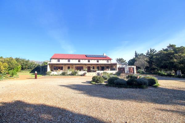 5 Bedroom House