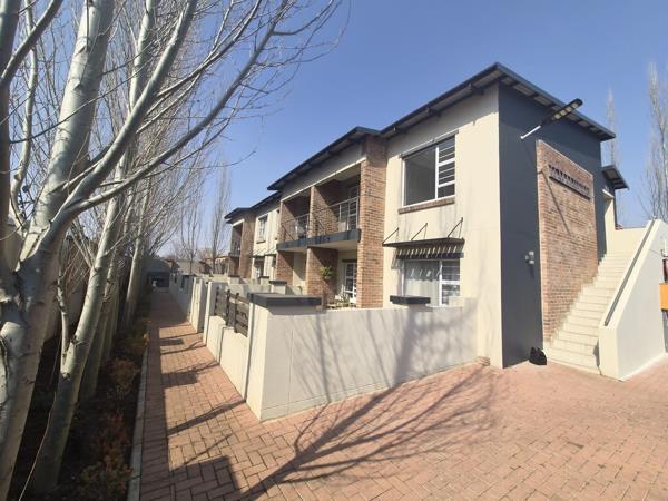 8 Bedroom Apartment