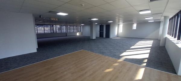 282 m² Commercial space