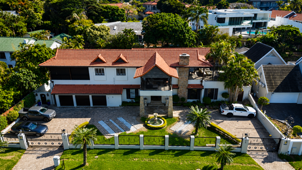 9 Bedroom House