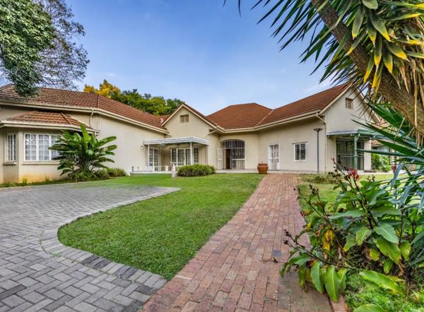 15 Bedroom House