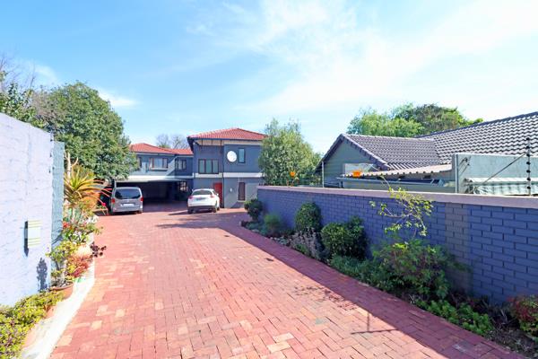 7 Bedroom House