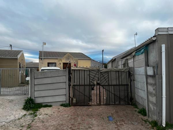 2 Bedroom House
