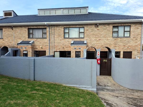 2 Bedroom Townhouse