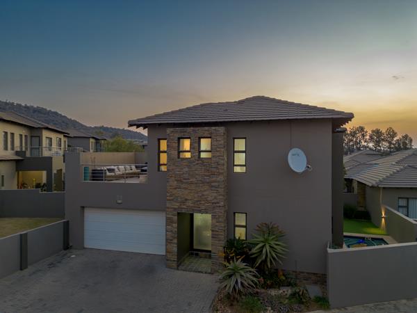 3 Bedroom Duplex